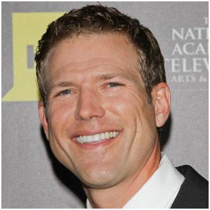 Dr Travis Stork